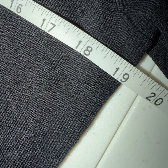 Pendleton Womens Size Medium Black Short Sleeve Tight Knit Merino Wool Sweater - Picture 7 of 9